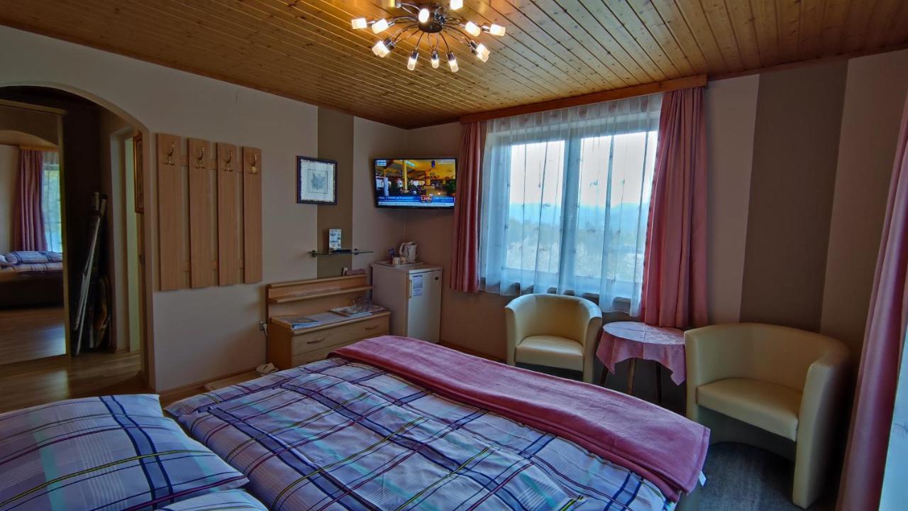 Ferienparadies Gutounik Пёрчах-ам-Вёртерзе Экстерьер фото